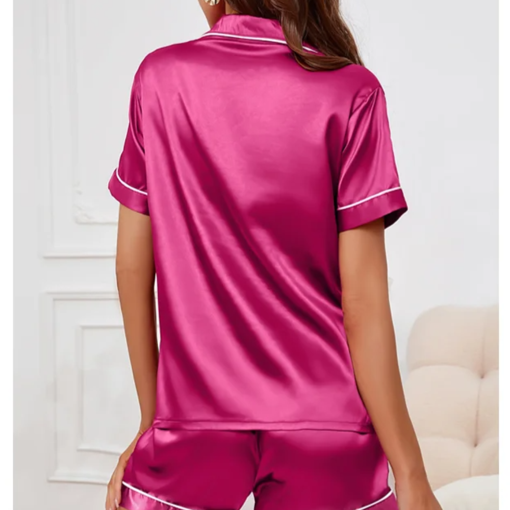 Completo camicia e shorts effetto lucido, vista 12