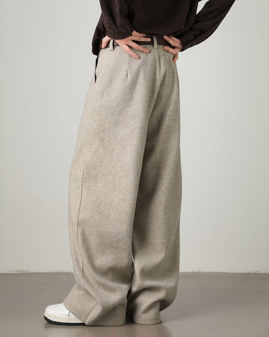 Pantaloni Larghi da uomo in Misto Lana | Haven Loom, immagine 2