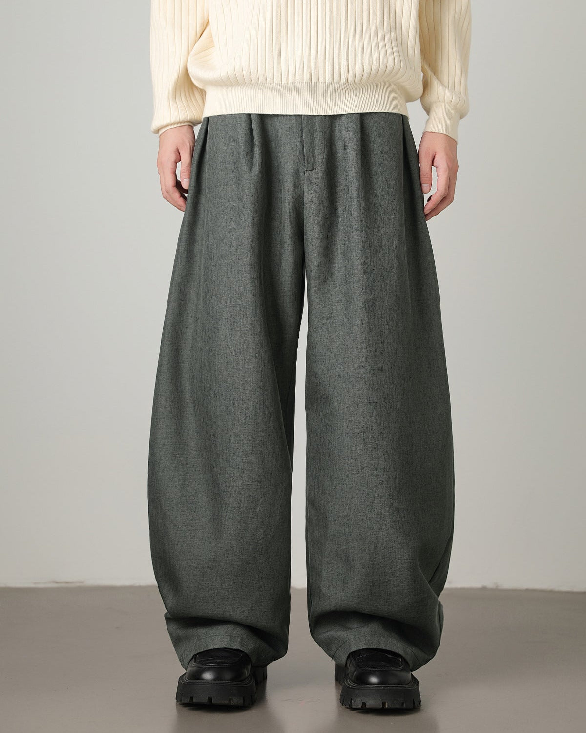 Pantaloni Larghi da uomo in Misto Lana e Cotone | Haven Loom, immagine 15