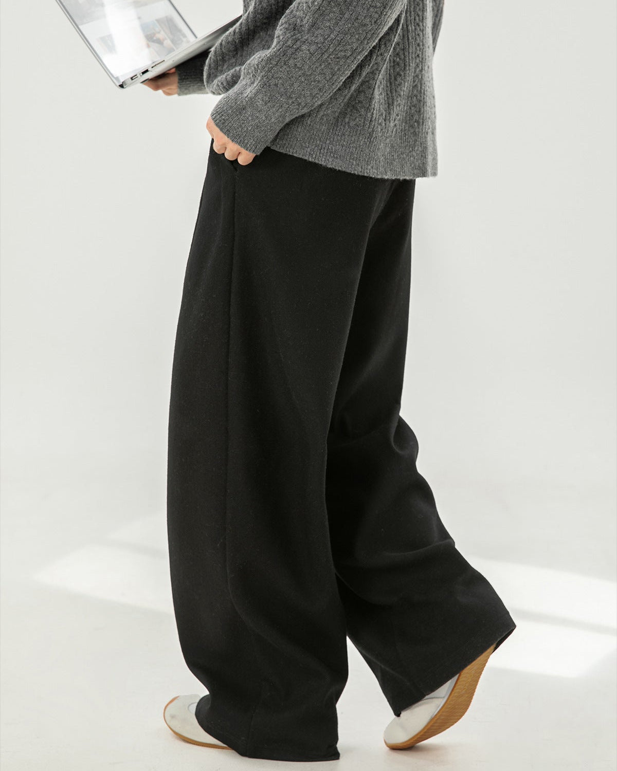 Pantaloni Larghi da uomo in Misto Lana | Haven Loom, immagine 14