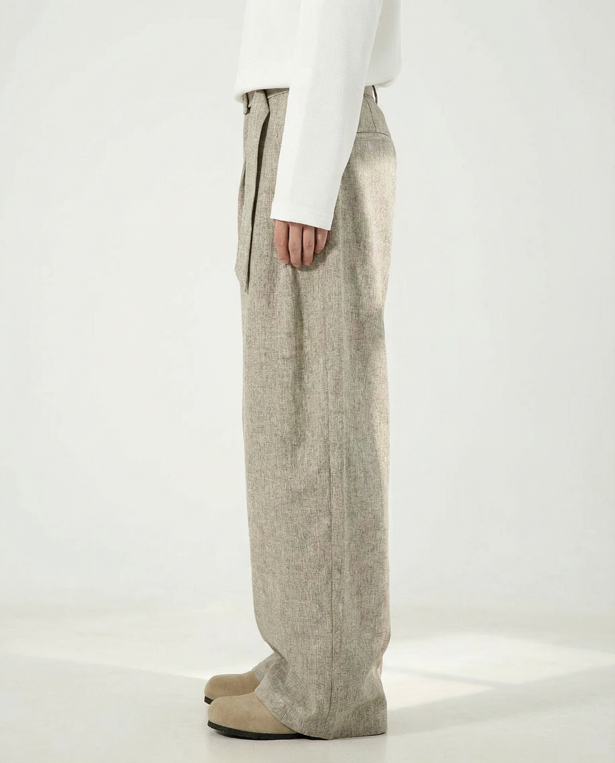 Pantaloni Larghi da uomo in Misto Lana e Cotone | Haven Loom, immagine 2
