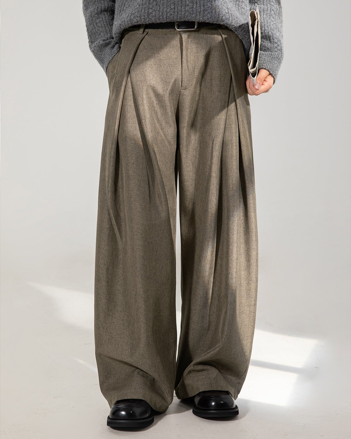 Pantaloni Larghi da uomo con Pinces Taglio Fluido | Haven Loom