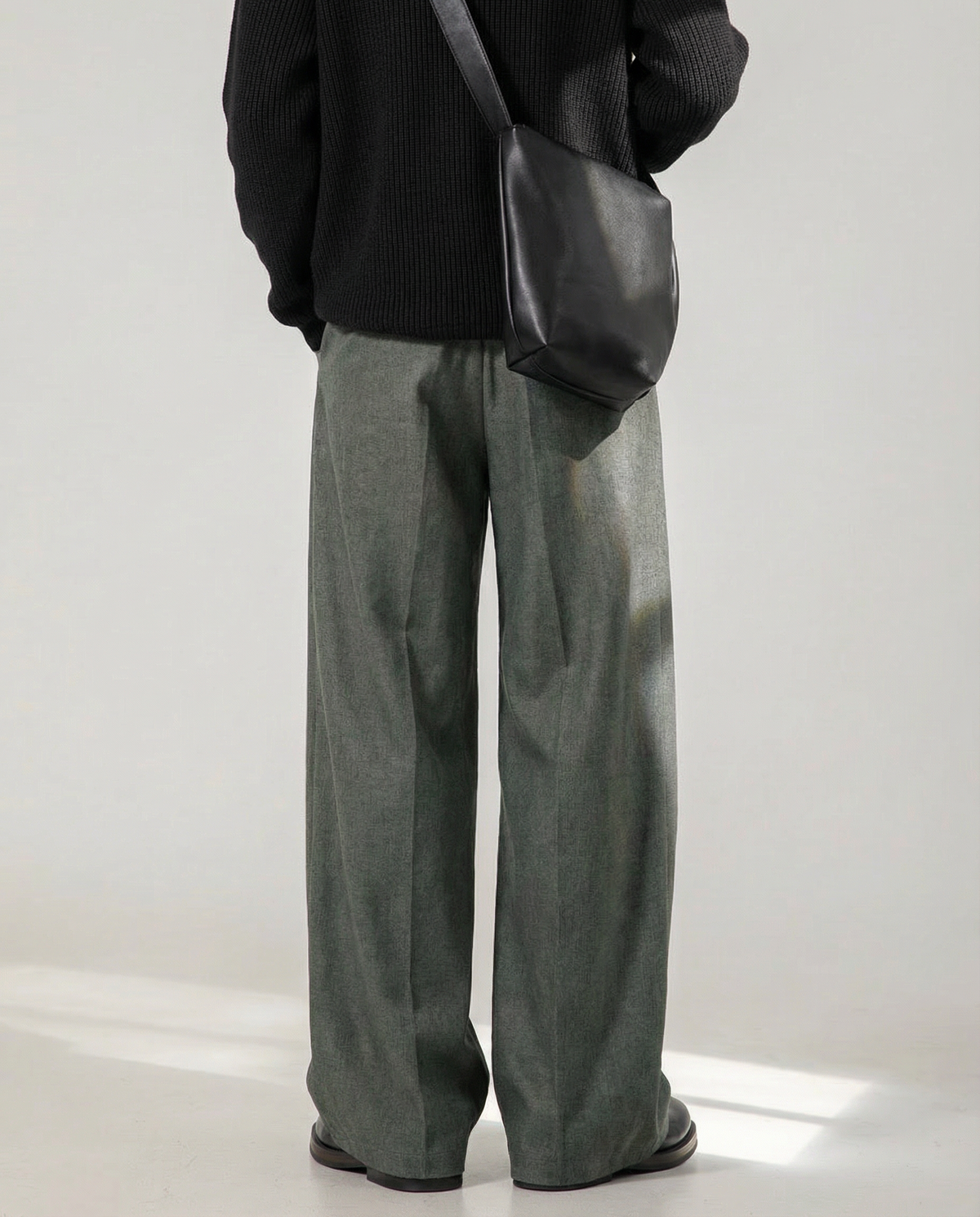 Pantaloni Larghi da uomo con Pinces Taglio Fluido | Haven Loom, immagine 7
