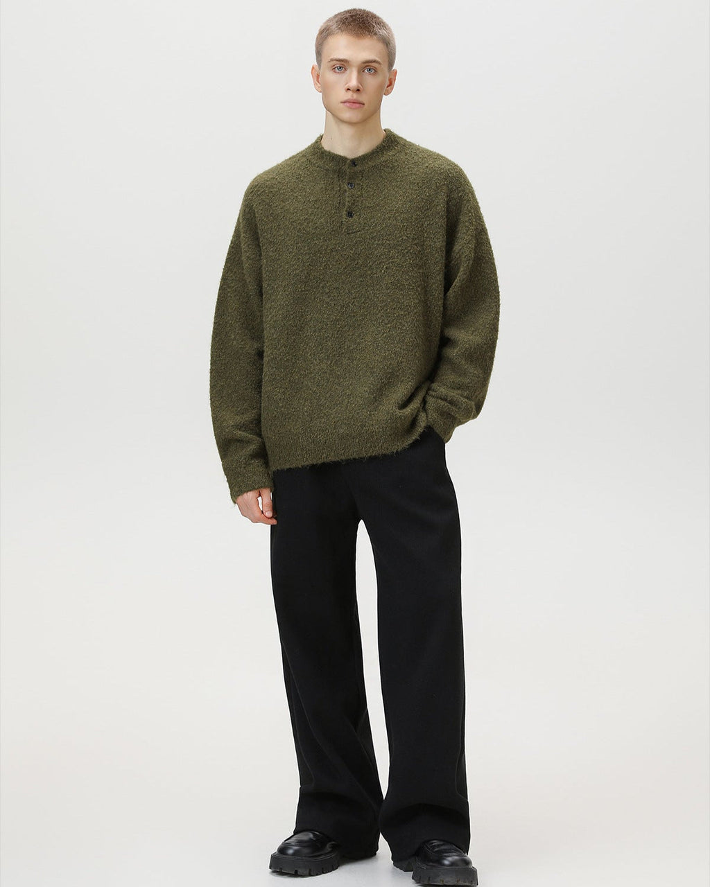 Maglione da uomo Oversize con Colletto Polo in Misto Lana | Haven Loom, immagine 2