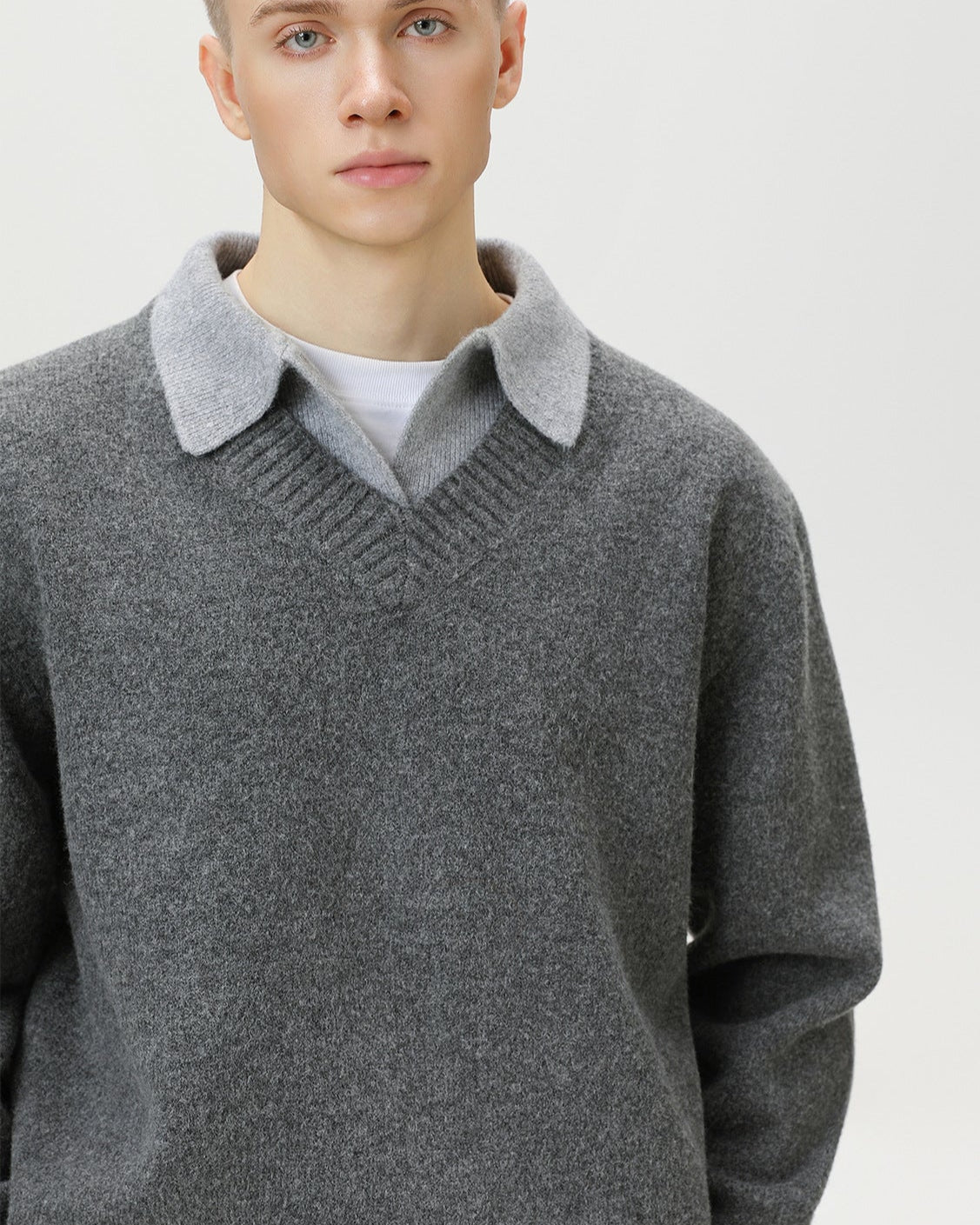 Maglione da uomo Scollo a V con Colletto in Lana | Haven Loom, immagine 7