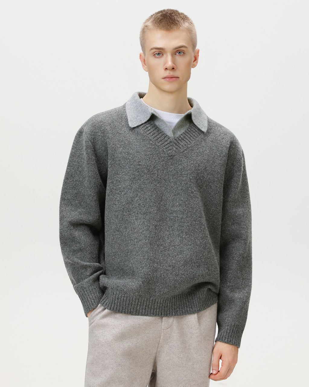 Maglione da uomo Scollo a V con Colletto in Lana | Haven Loom, immagine 6